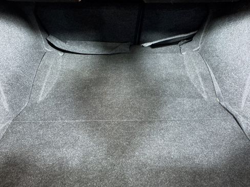 Used 2021 Dodge Challenger SXT w/ Blacktop Package image 30