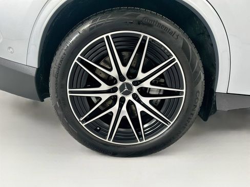 Certified 2026 Mercedes-Benz GLC 43 AMG 4MATIC image 31
