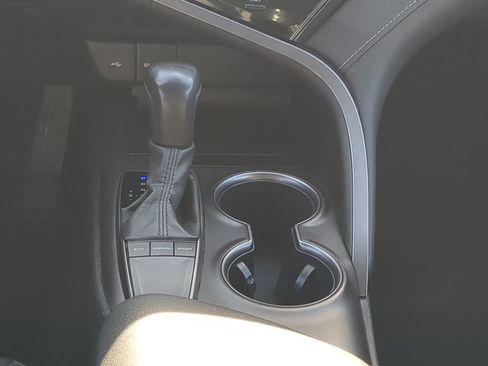 Used 2023 Toyota Camry SE image 25