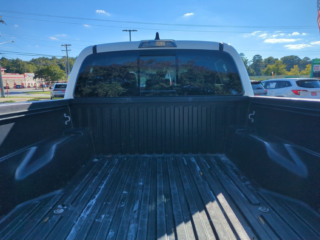 Used 2023 Toyota Tacoma SR5 w/ Technology Package RWD image 30