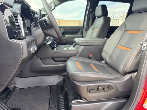 New 2026 GMC Sierra 2500 AT4 w/ AT4 Premium Plus Package AWD/4WD image 24