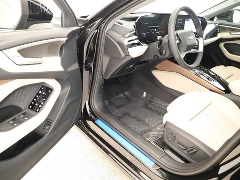 New 2025 Audi A5 2.0T Prestige image 14