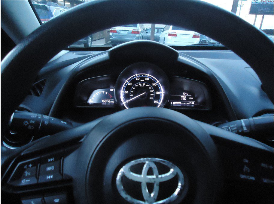 Used 2019 Toyota Yaris LE FWD image 25