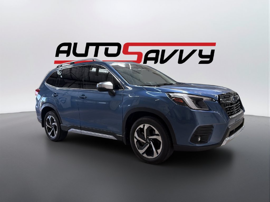 Used 2024 Subaru Forester Touring w/ Pop Package 2 AWD/4WD image 3