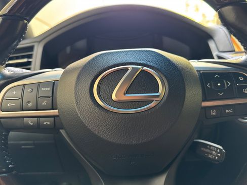 Used 2020 Lexus LX 570 4WD w/ Sport Package image 11