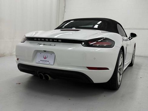 Used 2024 Porsche 718 Boxster S image 13