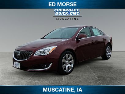 Used 2017 Buick Regal Premium w/ Driver Confidence Package #2