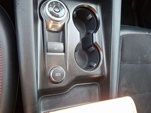 Used 2025 Ford Explorer ST image 27