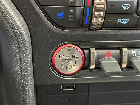 Used 2019 Ford Mustang Shelby GT350 w/ Technology Package image 15