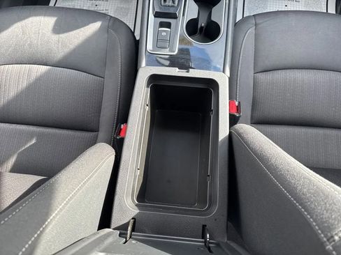 Used 2024 Nissan Altima 2.5 SV image 33