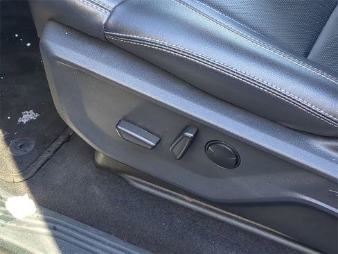 Used 2025 Ford Expedition Max Platinum image 14