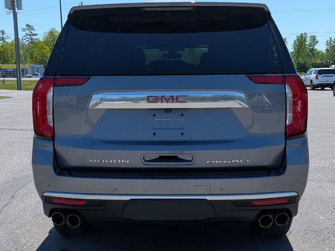 Used 2022 GMC Yukon Denali AWD/4WD image 9