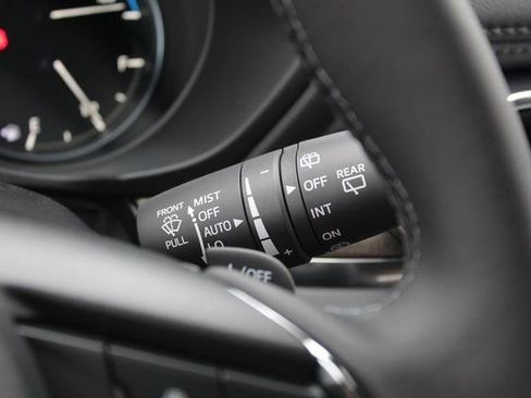 New 2025 MAZDA CX-5 Signature image 19