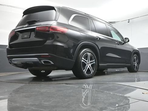 Used 2021 Mercedes-Benz GLS 450 4MATIC image 39
