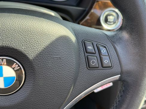 Used 2013 BMW 328i Convertible RWD image 38