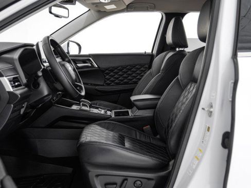 Used 2022 Mitsubishi Outlander SEL image 30