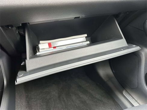 Used 2024 Toyota Grand Highlander Platinum image 41