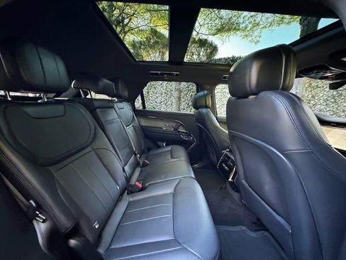 Used 2023 Land Rover Range Rover Sport SE image 19