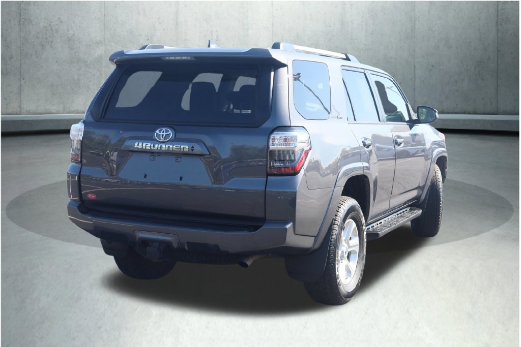 Certified 2023 Toyota 4Runner SR5 Premium w/ Moonroof Package AWD/4WD image 28