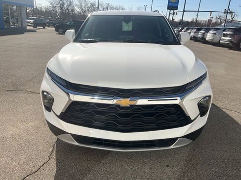 New 2026 Chevrolet Blazer LT w/ Convenience Package FWD image 8