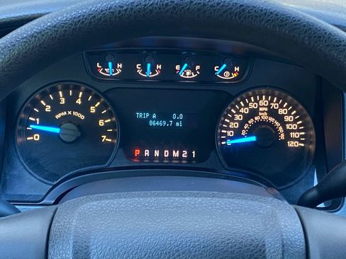 Used 2013 Ford F150 XL w/ Mid Equipment Group RWD image 34