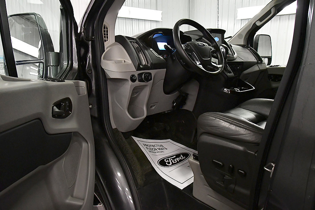 Used 2017 Ford Transit 150 130 Low Roof w/ Exterior Upgrade Package RWD image 15