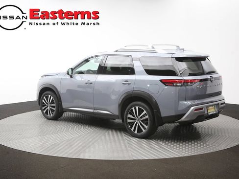 Used 2023 Nissan Pathfinder Platinum w/ Cargo Package AWD/4WD image 62