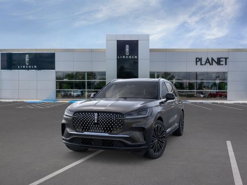 New 2026 Lincoln Aviator Black Label w/ Dynamic Handling Package AWD/4WD image 2
