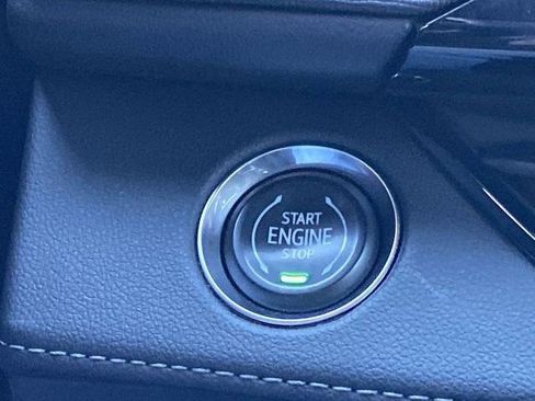 Used 2025 Buick Enclave Sport Touring w/ Super Cruise Package image 13