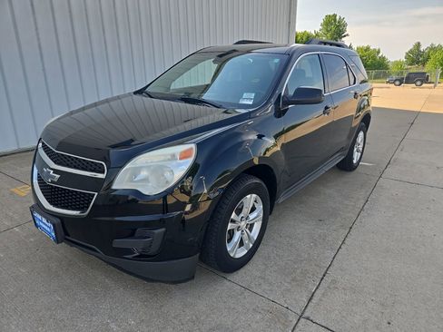 Used 2014 Chevrolet Equinox LT w/ Driver Convenience Package FWD image 2