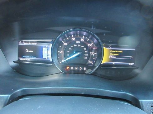 Used 2016 Ford Explorer XLT w/ Equipment Group 202A image 12