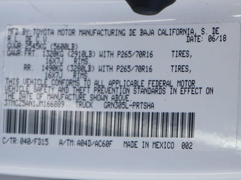 Used 2018 Toyota Tacoma TRD Off-Road w/ Technology Package image 49