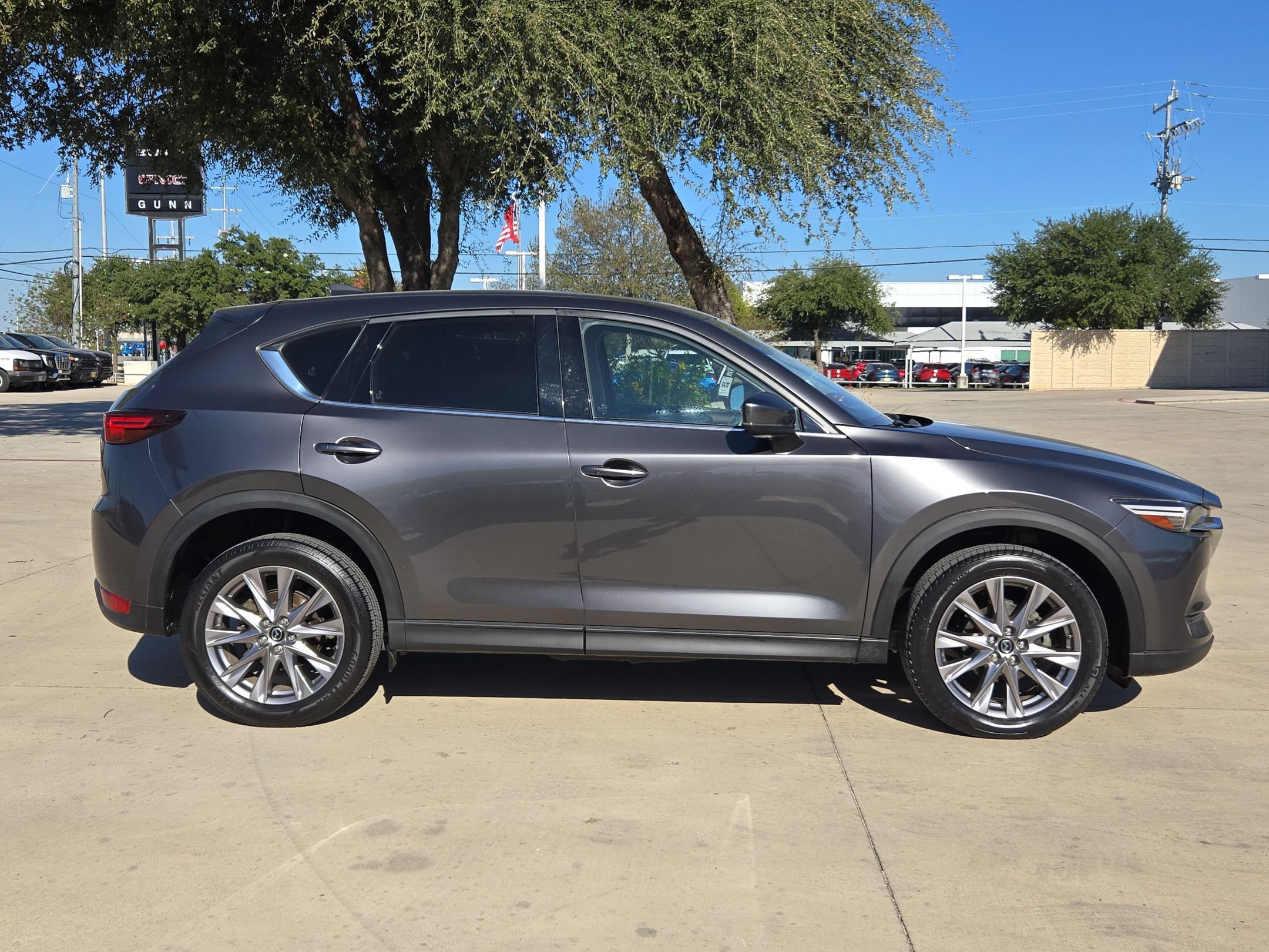 Used 2019 MAZDA CX-5 Grand Touring AWD/4WD image 2