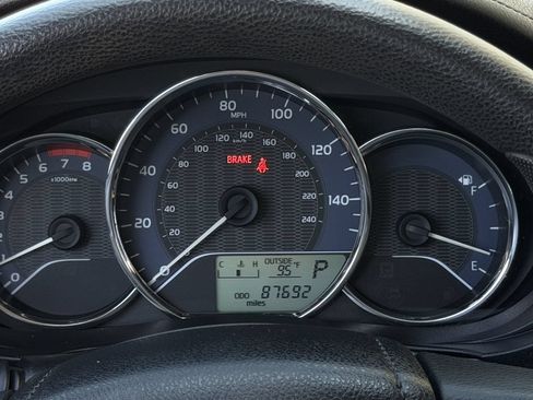 Used 2016 Toyota Corolla FWD image 16