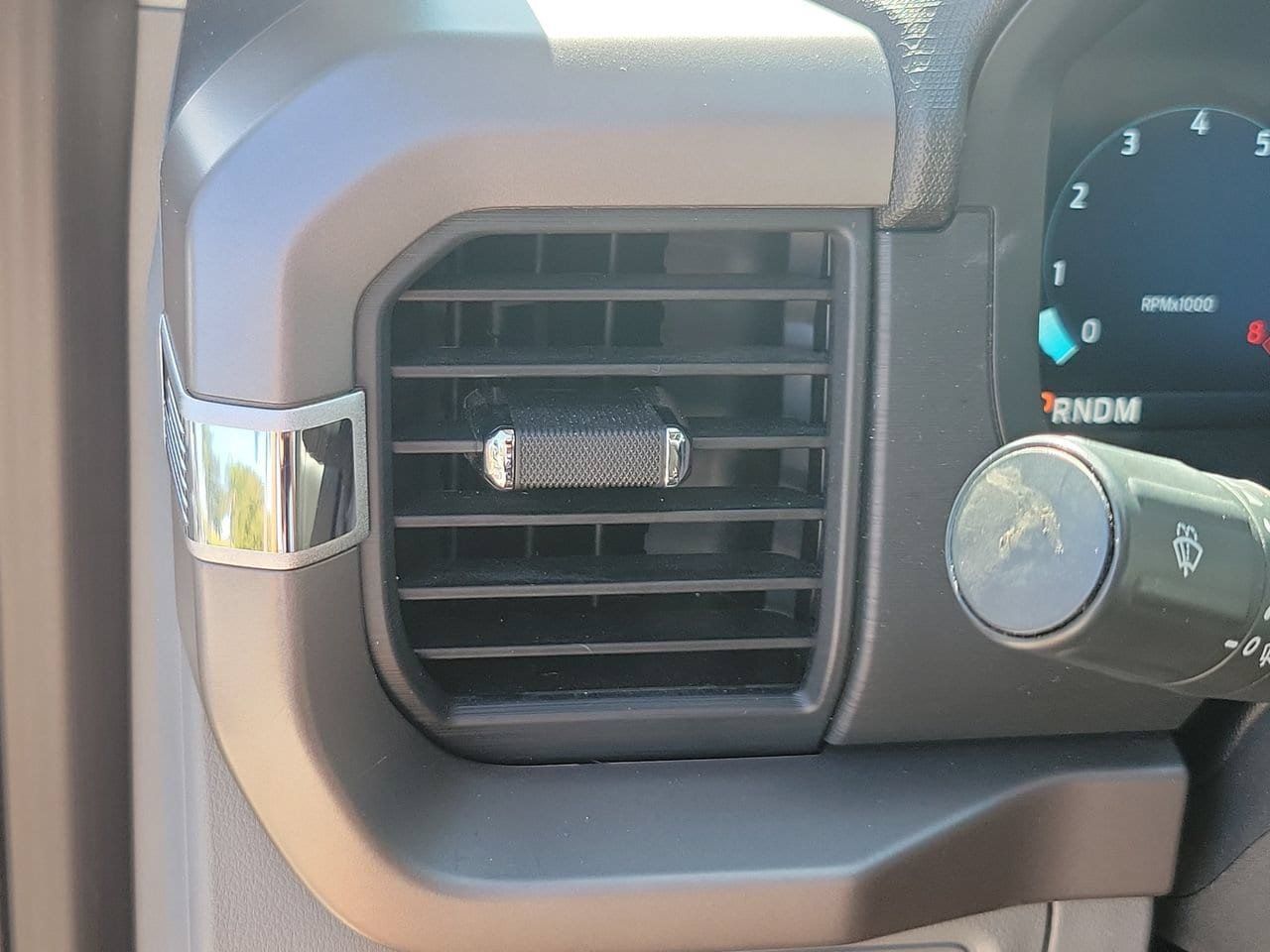 Used 2025 Ford F150 XLT w/ Equipment Group 301A Standard AWD/4WD image 29