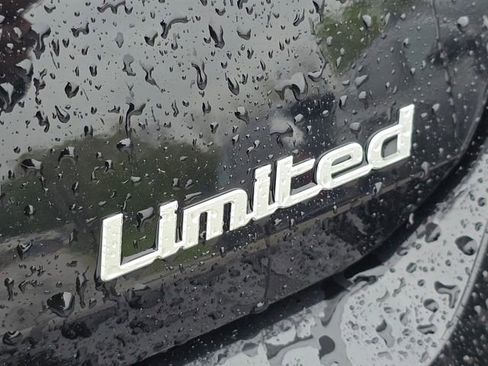 New 2026 Hyundai Elantra Limited FWD image 19