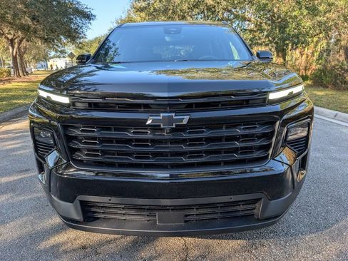 New 2026 Chevrolet Traverse LT w/ Enhanced Driving Package image 2