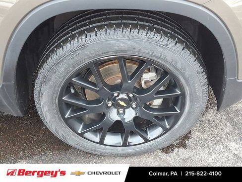 Certified 2022 Chevrolet Trax LT w/ Sport Edition image 10