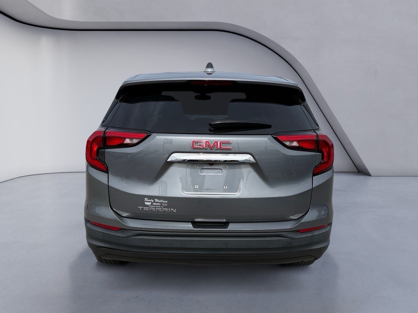 Used 2019 GMC Terrain SLE FWD image 4