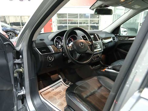 Used 2015 Mercedes-Benz GL 450 4MATIC w/ Parking Assist Package image 16