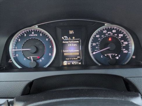 Used 2017 Toyota Camry LE image 11