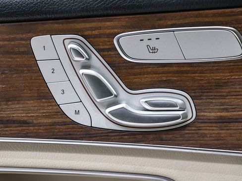 Certified 2022 Mercedes-Benz GLC 300 image 21
