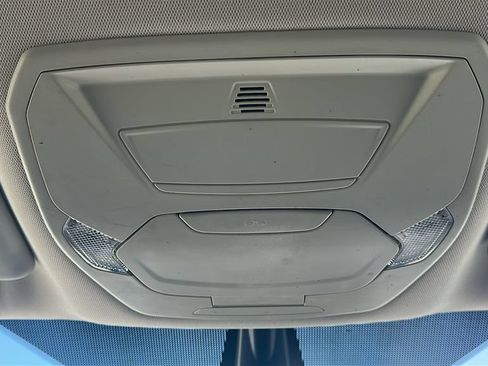 Used 2017 Ford Escape Titanium FWD image 28