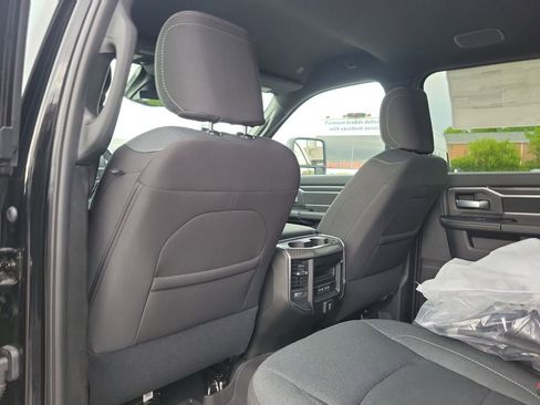 New 2026 RAM 3500 Big Horn AWD/4WD image 14