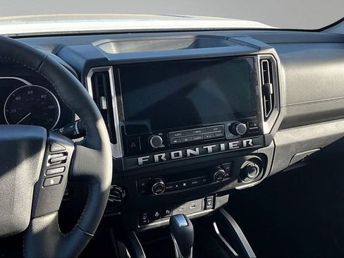 New 2026 Nissan Frontier SV w/ SV Convenience Package image 6