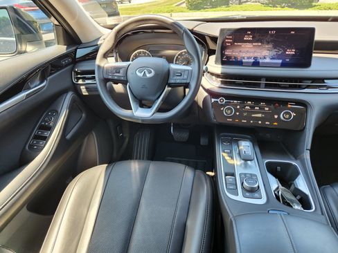 Certified 2025 INFINITI QX60 Pure w/ Cargo Package AWD/4WD image 13