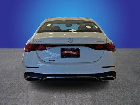 Used 2024 Mercedes-Benz E 350 4MATIC Sedan image 5