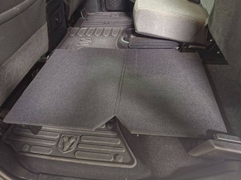 Used 2021 RAM 1500 Warlock AWD/4WD image 24