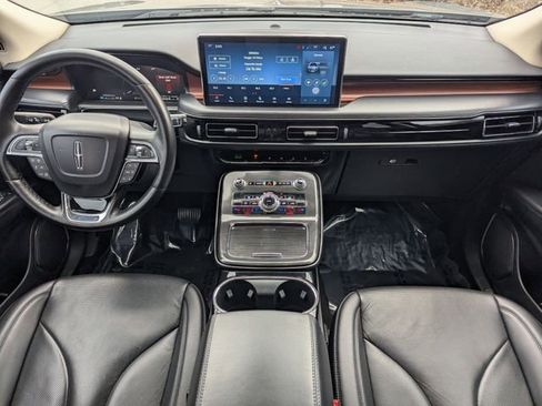 Certified 2022 Lincoln Nautilus Reserve w/ Equipment Group 201A image 14