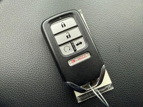 Used 2022 Honda Accord Sport image 17